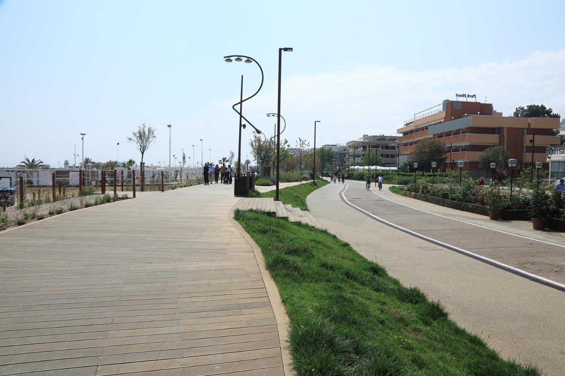 Zuara9Room Rimini Exterior photo