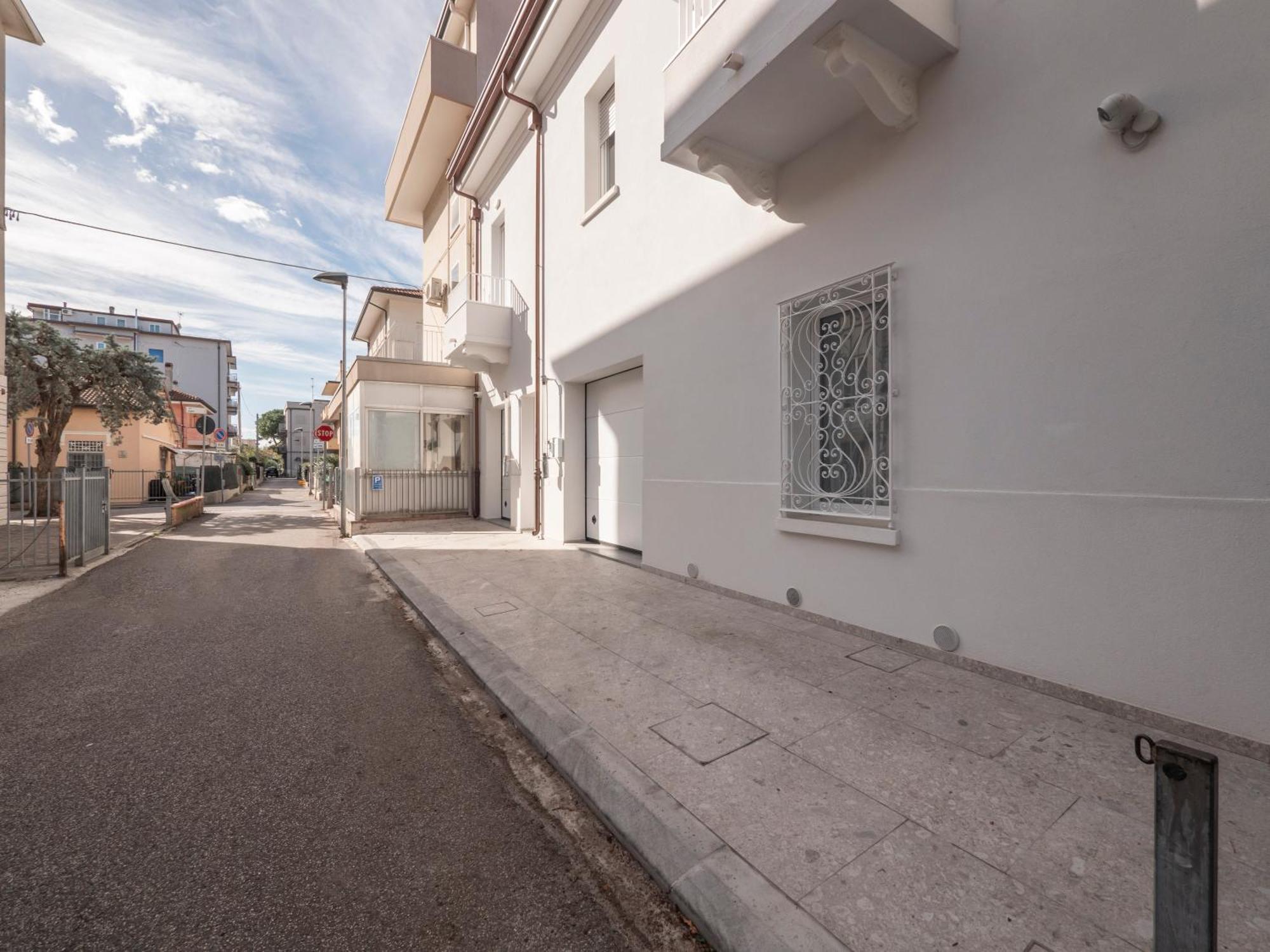 Zuara9Room Rimini Exterior photo