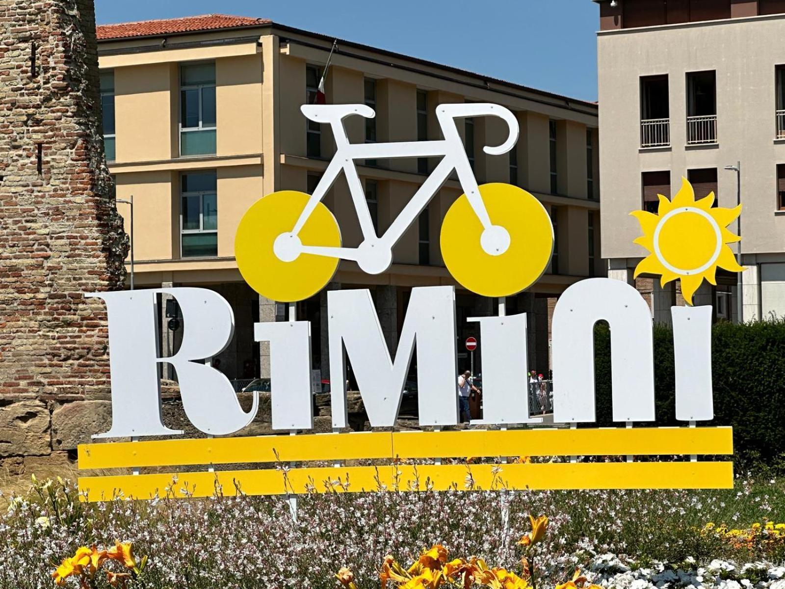 Zuara9Room Rimini Exterior photo